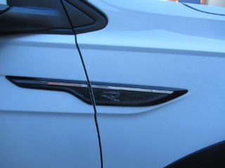 /photos/12647/d1f511c2-bbe8-427e-aca5-b4f81c787df3_i320x240.jpg