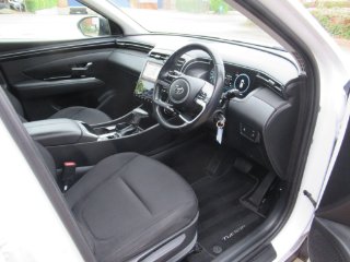 /photos/12647/e4305328-96d8-4d31-b3ac-349041f0e782_i320x240.jpg